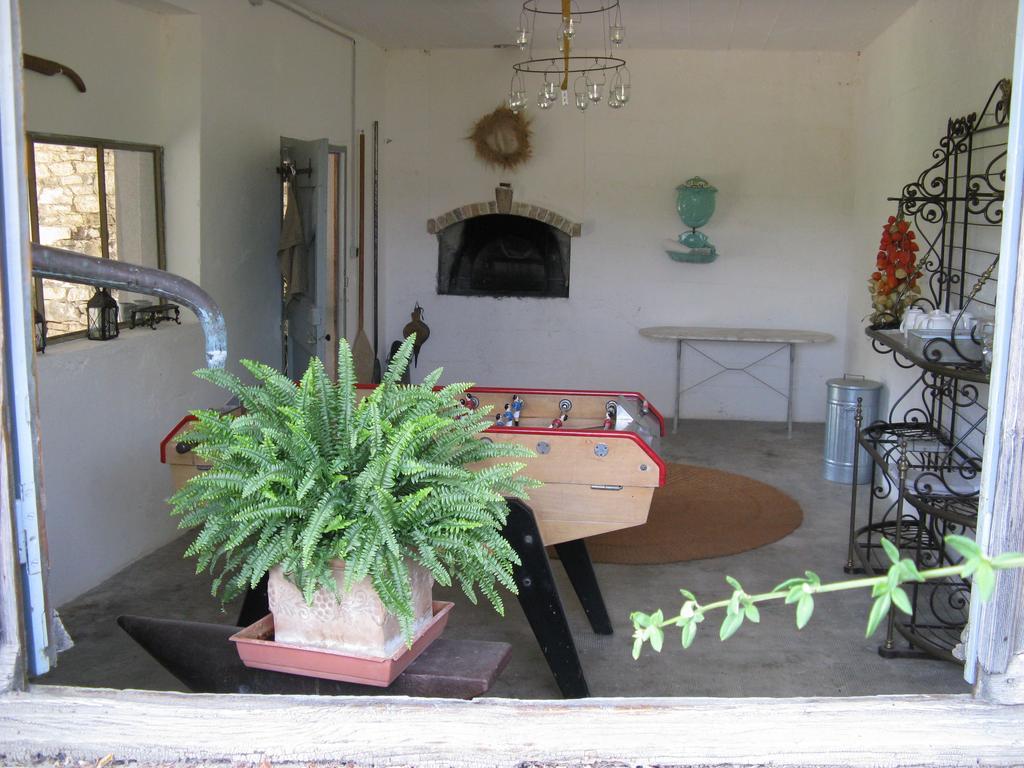 Le Petit Champ Villa Buisson Rum bild